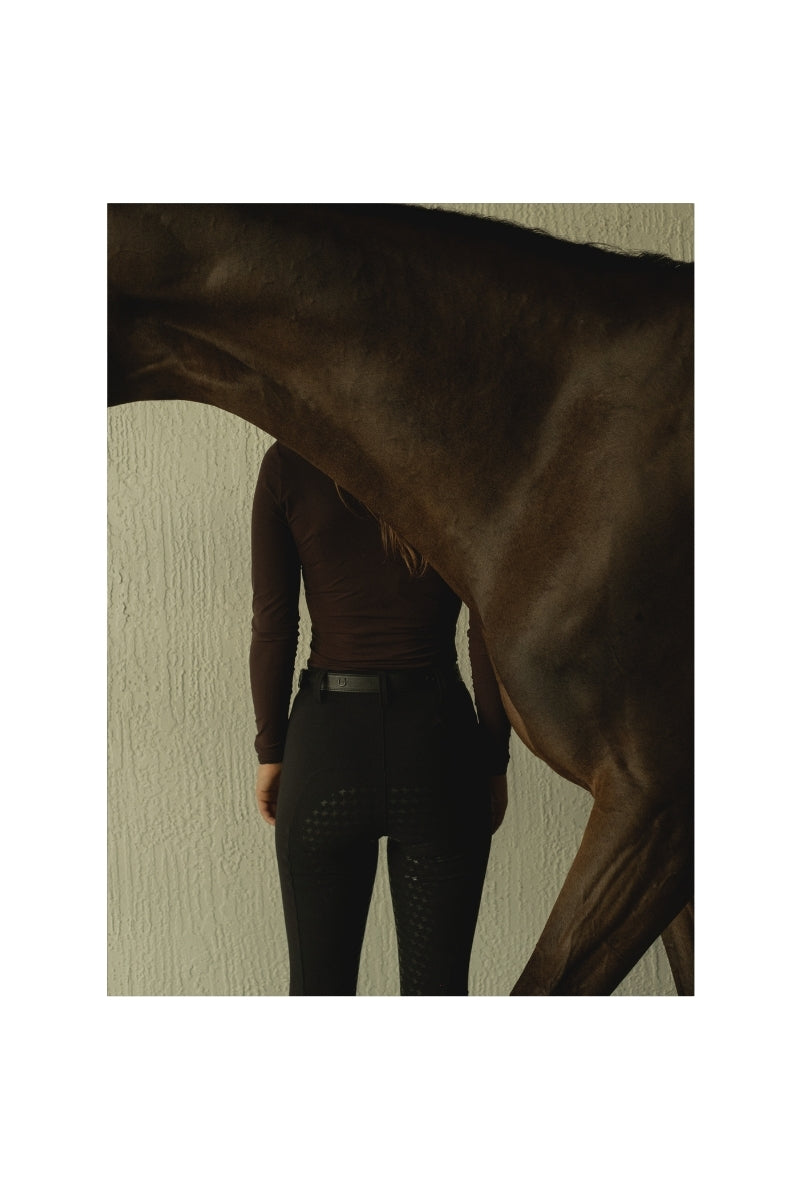 split-banner image