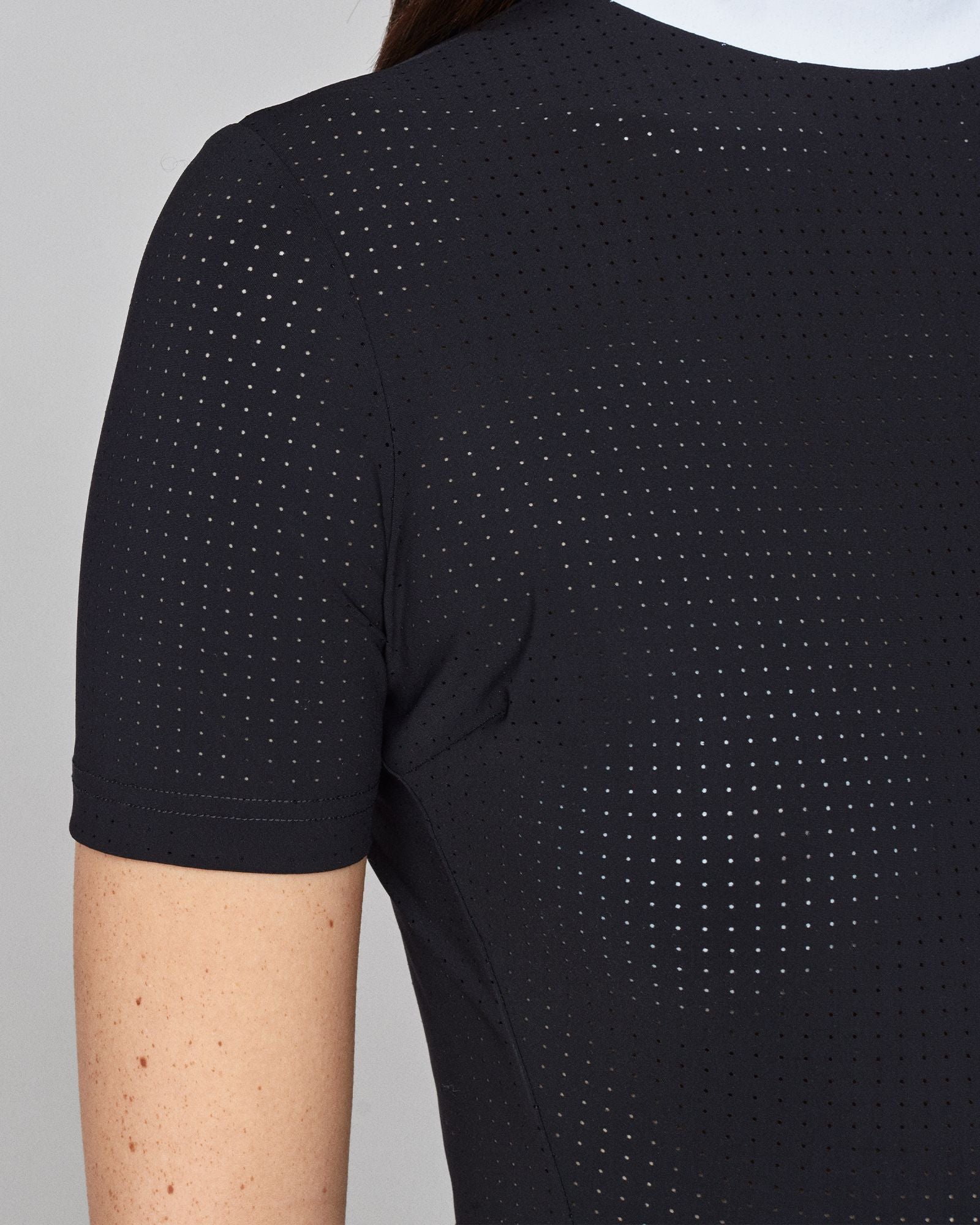 Timeless Short Sleeve Mesh image