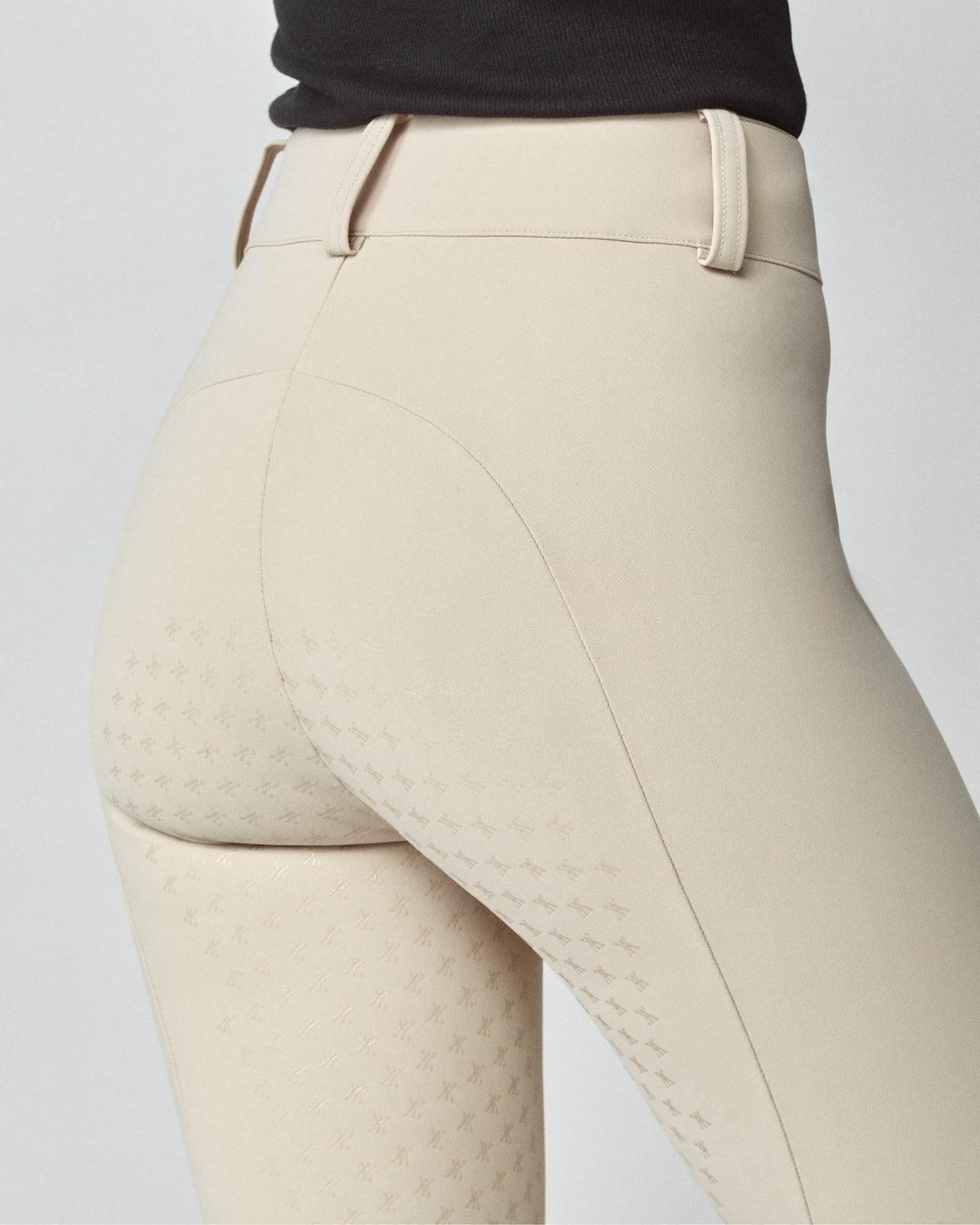 High Rise Compression Riding Breeches Black | Shop now – Yagya