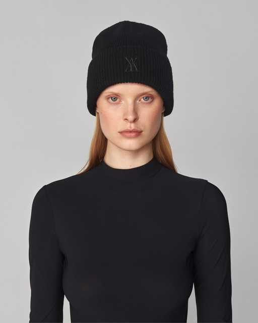 Signature Beanie Black thumbnail image