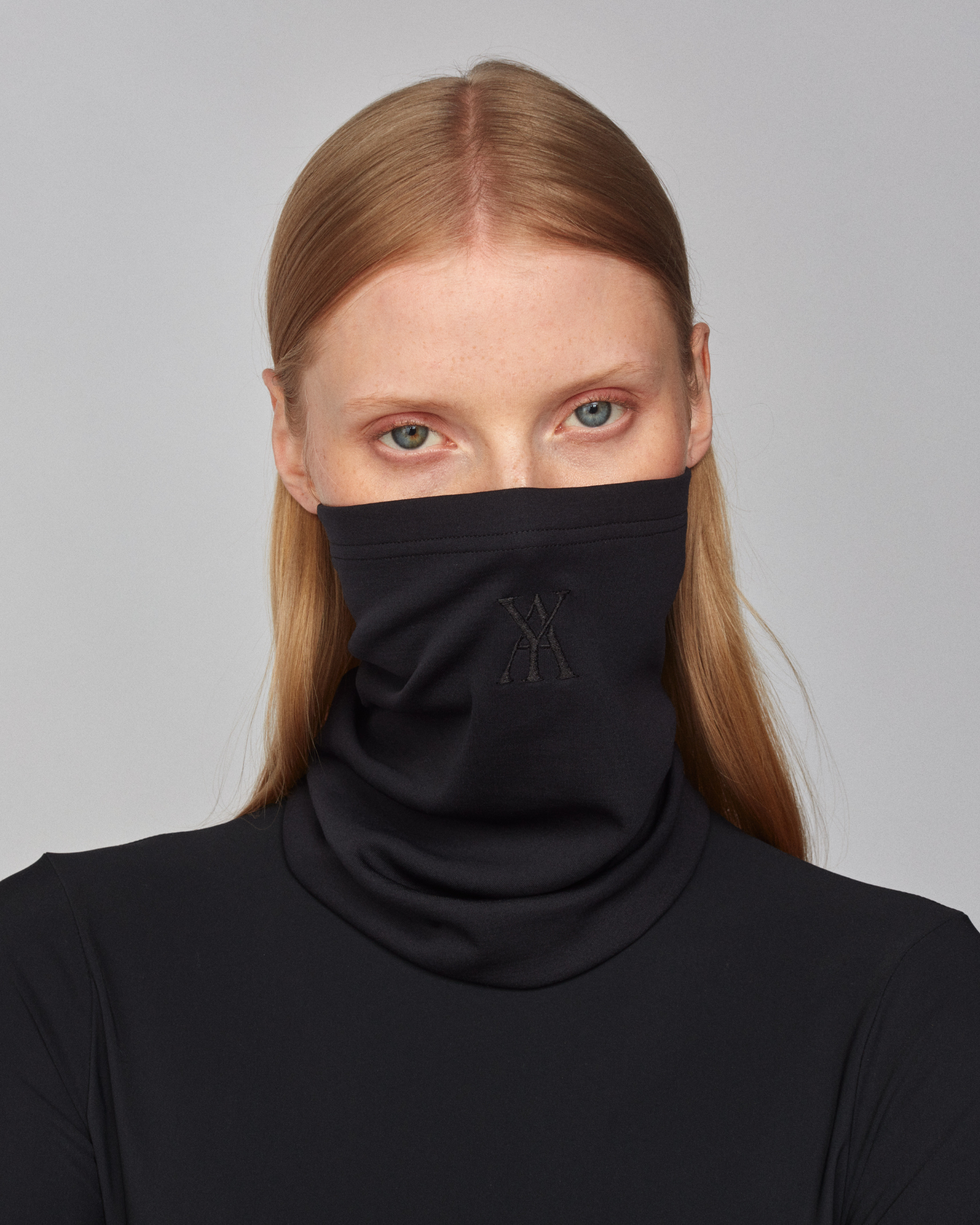 Signature Winter Buff Black image